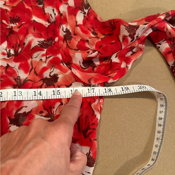 A.B.S. Red Silk Floral Blouse - size Petite - Picture 9 of 11